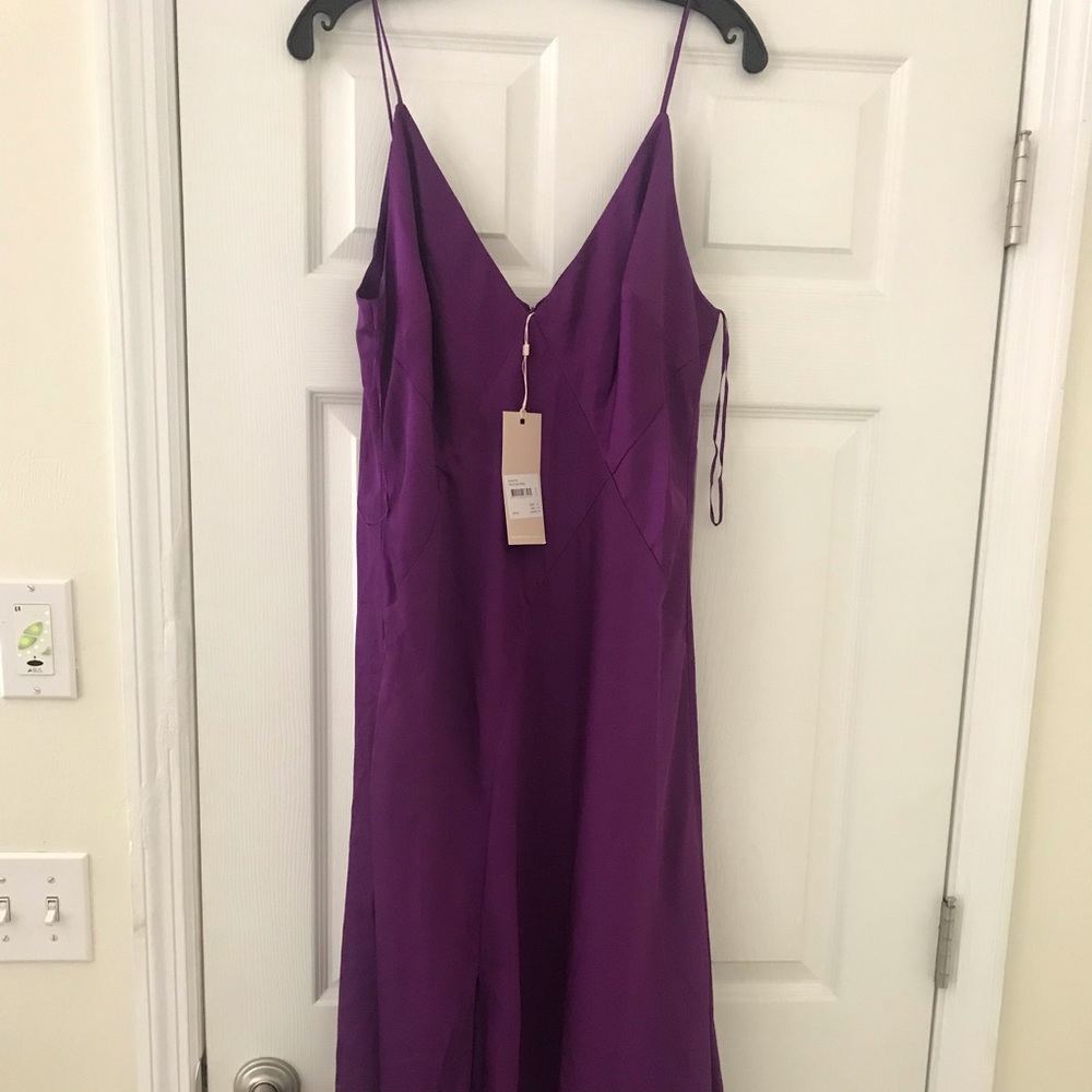 Lulu’s infinity purple satin sleeveless midi dress